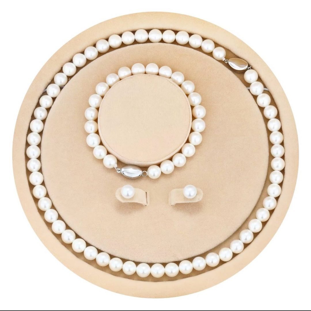 Diseño de Joyería Fina con broche de Plata 925