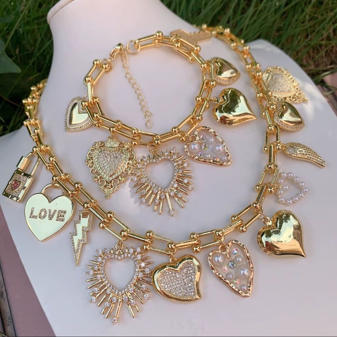 Collares Chaparos en Oro 18K